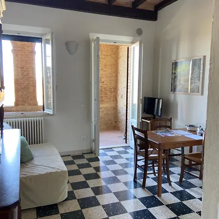 Ξενοδοχείο με διαμερίσματα Casaletolfe