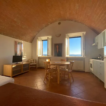 Ξενοδοχείο με διαμερίσματα Casaletolfe 2*