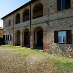 Casaletolfe Aparthotel 2*