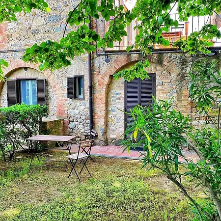 La Torre Alle Tolfe