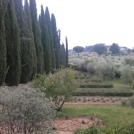 Casaletolfe מלון דירות 2*